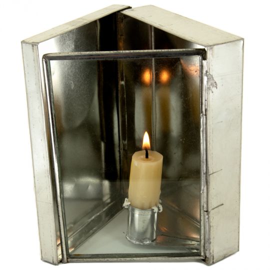 tobacco stick lanterns Did you know that these were homemade with sticks by our owner Debbie? She did an amazing job with these and they are available for free for you to use The one fragrance that started it all Operitacx Wooden Lantern Sticks Handheld