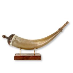 Integral Tip Powder Horn
