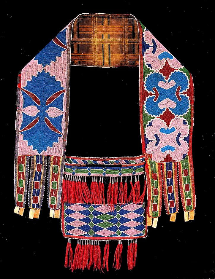 Typical Native American Tribal Bead Color Preferences – Delaware Shoulder Bag – Crazy Crow Trading Post Typical Native American Tribal Bead Color Preferences - Delaware Shoulder Bag - Crazy Crow Trading Post