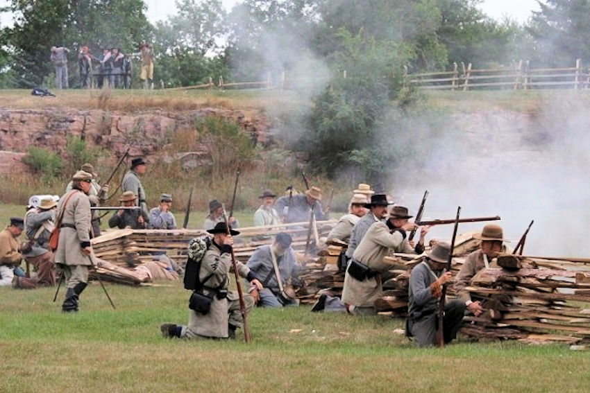 Pipestone Civil War Days - Crazy Crow Trading Post