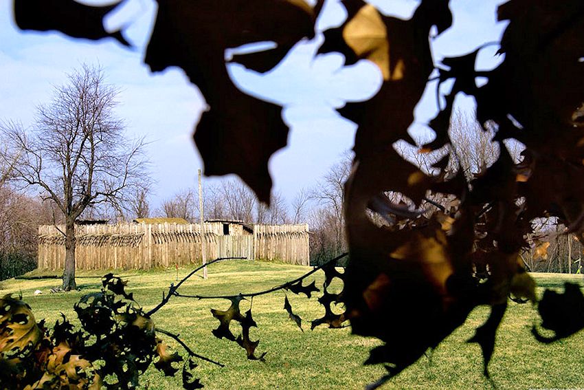 Fort Crevecoeur Spring Rendezvous- Illinois Historic Park