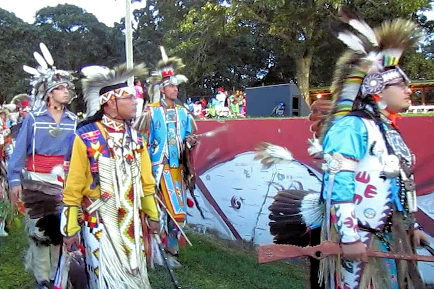 Shinnecock Indian Powwow New York Pow Wow Calendar