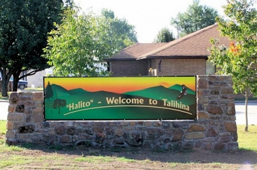 Talihina School Gym Talihina Festival Pow Wow Oklahoma Powwows