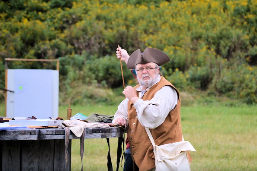 Endless Mountains Rendezvous Muzzleloader Show - Endless Mountains Primitive Outdoorsmen Club - Black Walnut American Legion Post 510