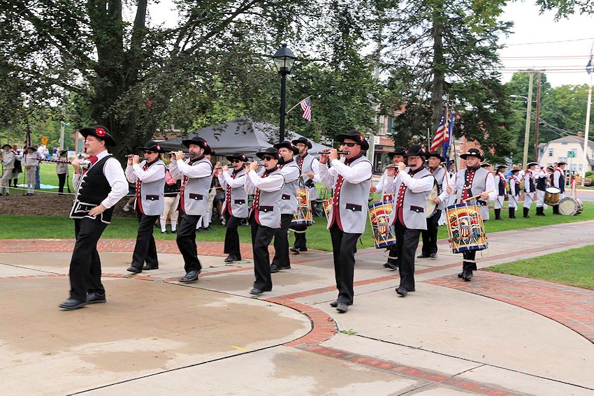 Windsor Fife and Drum Corps Muster - Windsor Fife and Drum Corps - Windsor Town Green