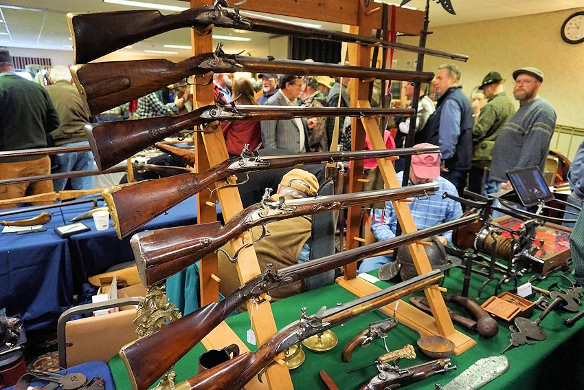 18th Century Lewisburg Artisan Show - Country Cupboard Inn - Artisan Show, LLC