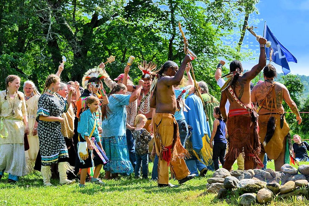 Medicine River Charity Powwow - Medicine River Native Trust Site - Medicine River Native Trust Inc