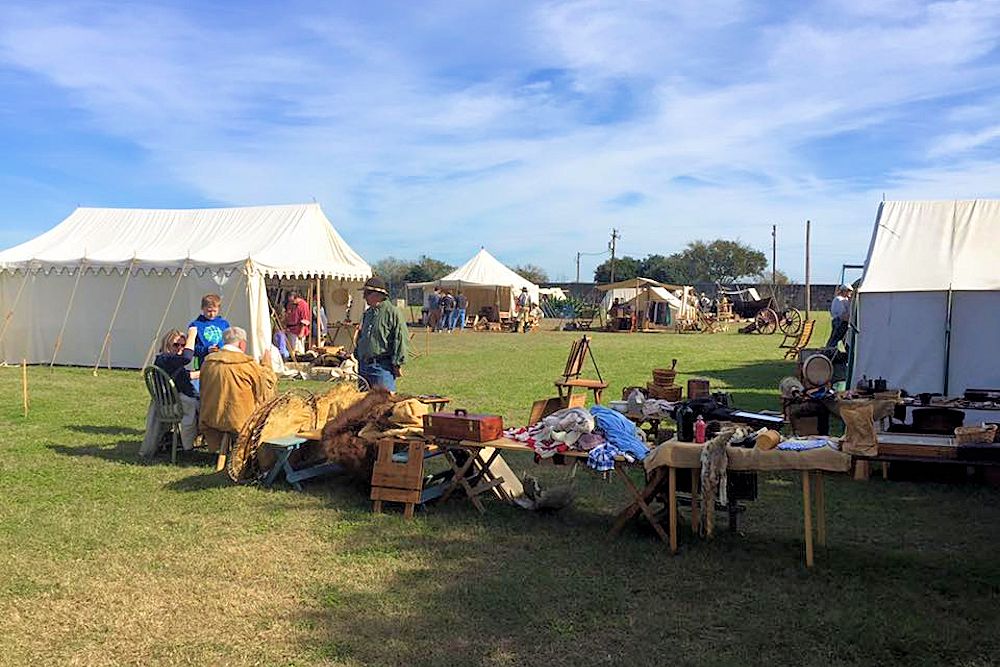 Christmas at the Presidio La Bahia Rendezvous - Presidio La Bahia - Texas Association of Buckskinners
