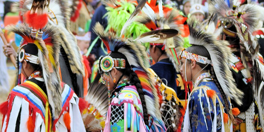 Grass Dance Photo Gallery - Crazy Crow Trading Post